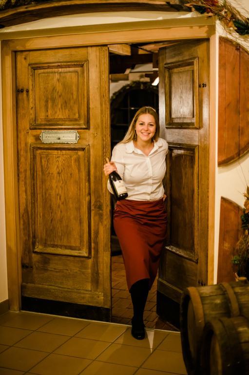 Restaurant & Landhotel Winter Gomadingen Екстериор снимка